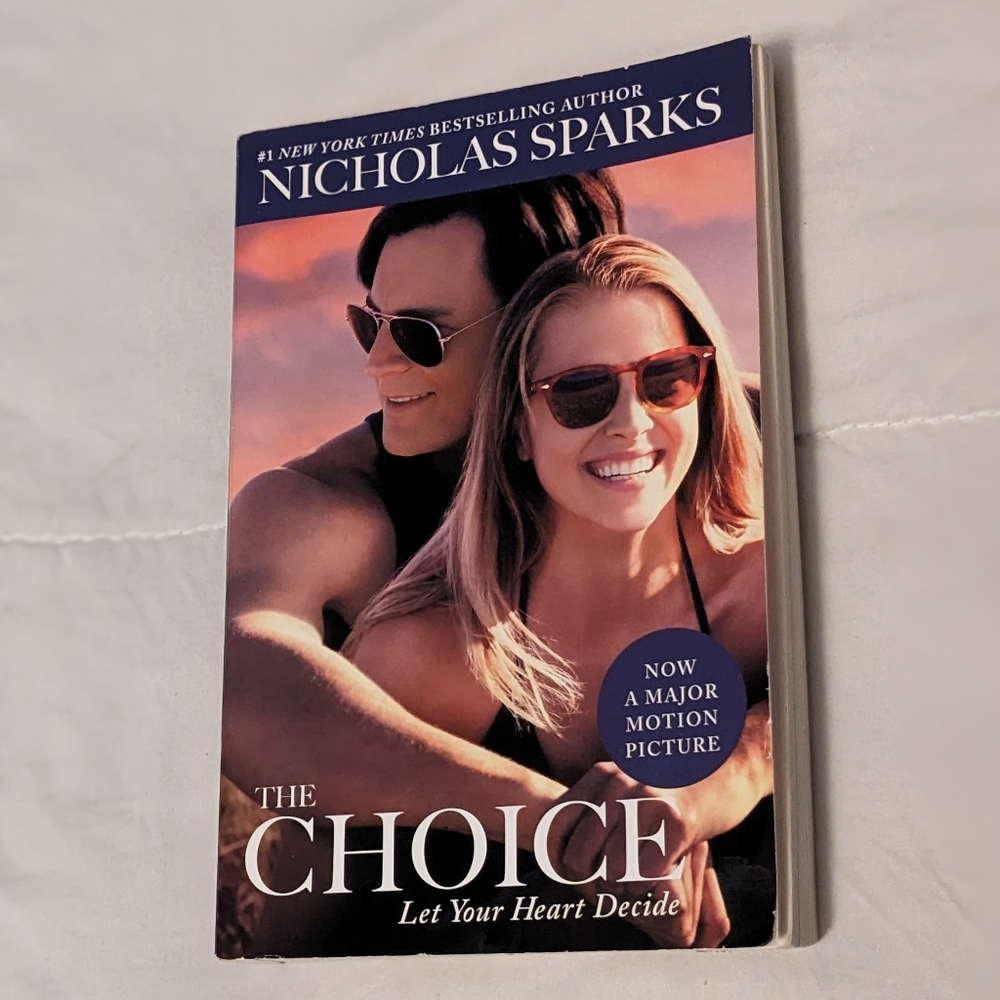 💥 The Choice by Nicholas Sparks Paperback